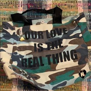 Harajuku Lovers camouflage tote bag